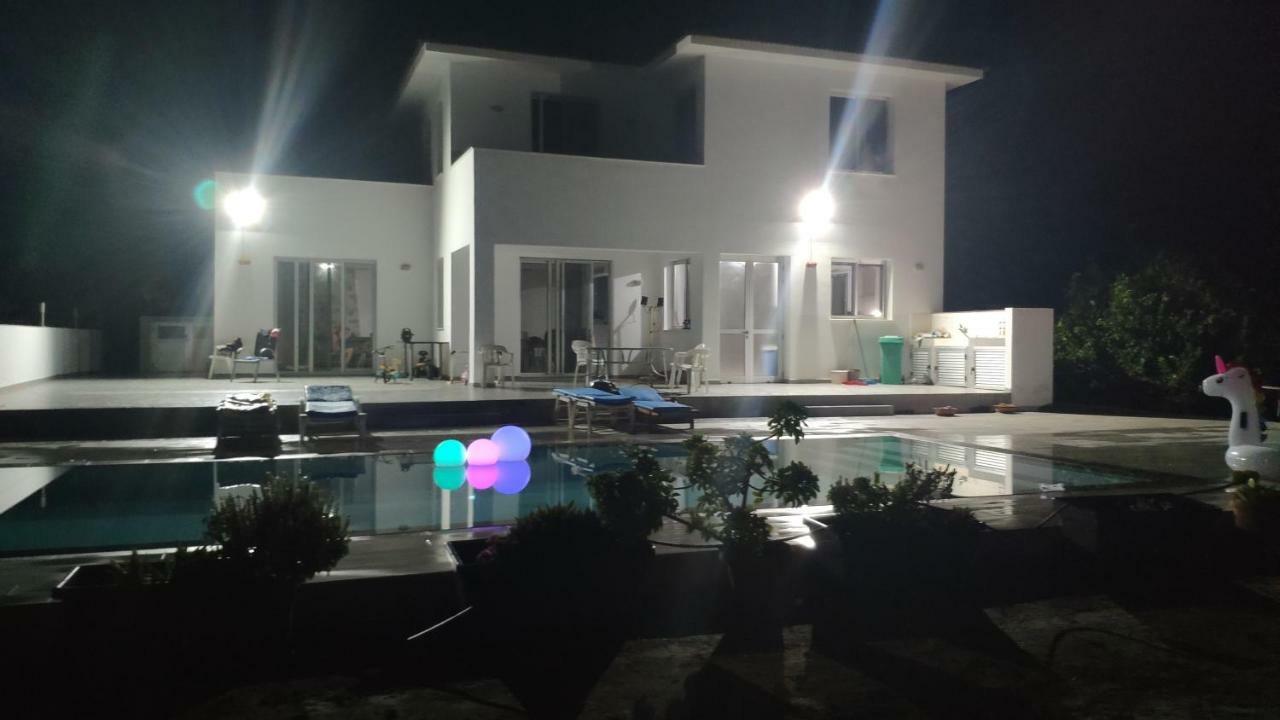 Kiti Village Villa, Cyprus, Salt-Water Pool, 6 Bedrooms, Larnaca Zewnętrze zdjęcie